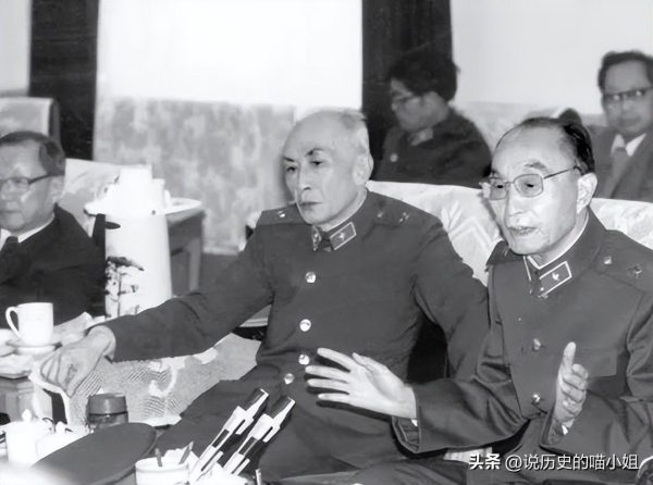 1964年保密会议上,张爱萍中途离场,周总理吩咐警卫:搜下他口袋