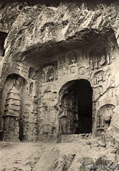绝版老照片:110年前未被破坏前的龙门石窟