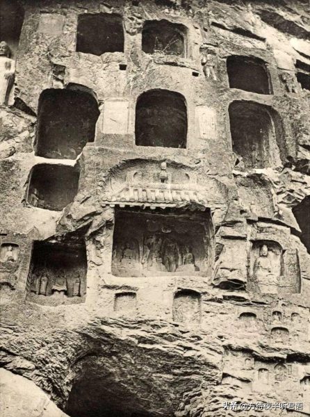 绝版老照片:110年前未被破坏前的龙门石窟