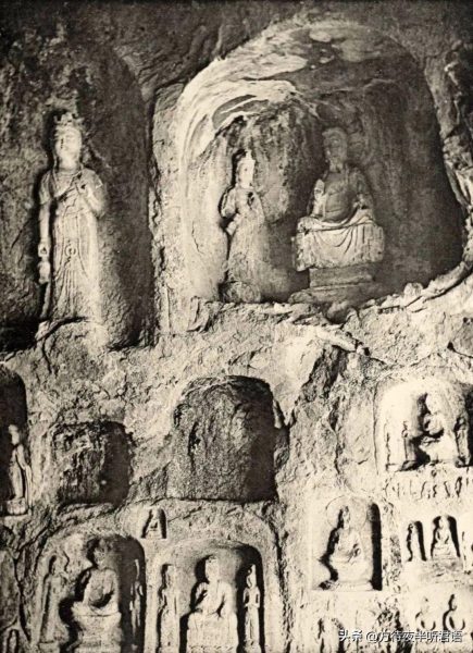 绝版老照片:110年前未被破坏前的龙门石窟