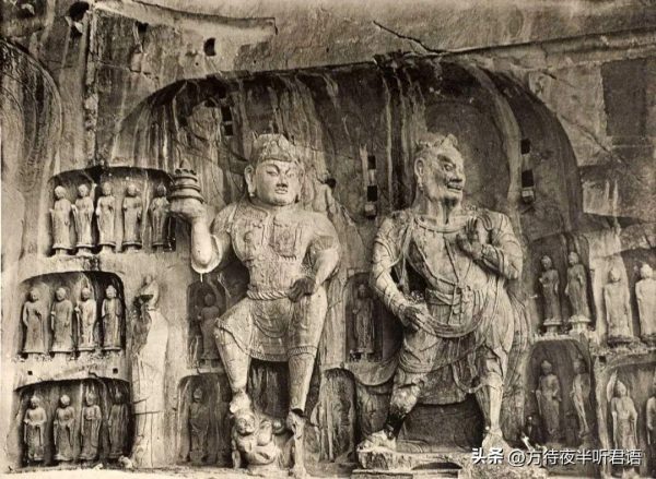 绝版老照片:110年前未被破坏前的龙门石窟