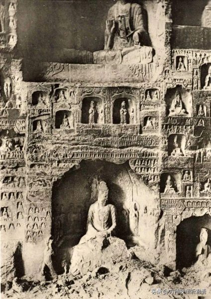 绝版老照片:110年前未被破坏前的龙门石窟