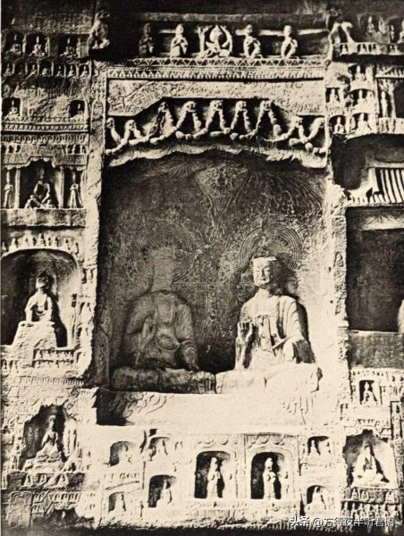 绝版老照片:110年前未被破坏前的龙门石窟
