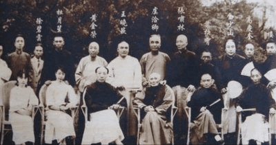 拥有五重身份的王牌间谍!潜伏多年功勋卓越,真实“伪装者”袁殊