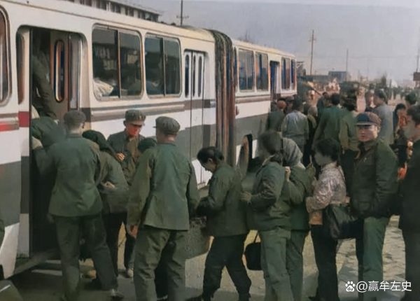 老照片:1982年的山东淄博,看看这是你熟悉的那个曾经的淄博吗?