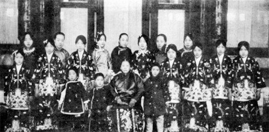 普及:袁世凯有很多妻妾,为何不得宠的朝鲜公主要为他殉情?
